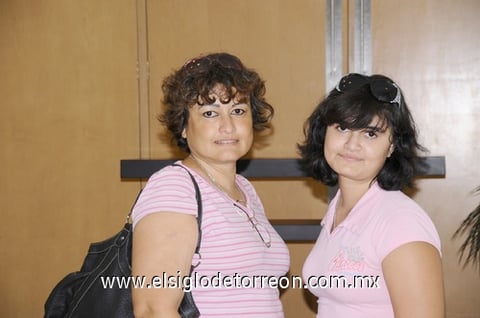 04092011  de Sánchez y Arianna Sánchez Rivera.