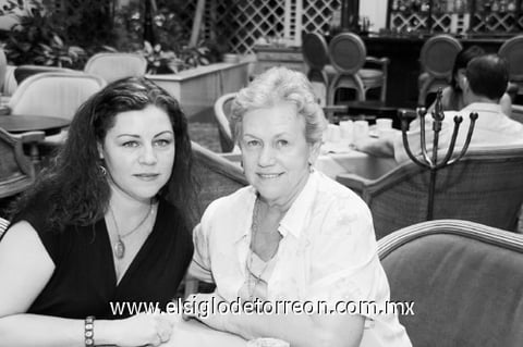 07092011  y Frida.