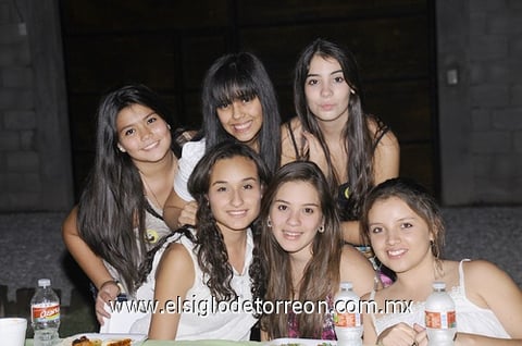 09092011 , Andrea, Regina, Ale, Natalia y Ana.