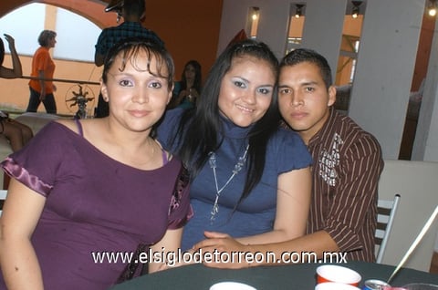 12092011 Alejandra y Guillermo.
