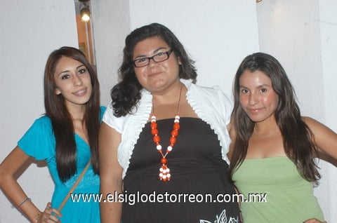 12092011 Mireles y Fabiola Navarro.