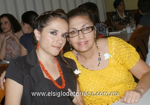10092011  Lozano, Martha Guerrero y Brenda Rivera.