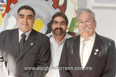 13092011  Sandoval, Rodrigo Simón, Heriberto Cano, Paco Carrillo y Héctor Guerrero.