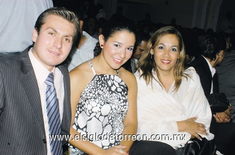 13092011  Gutiérrez, Rosario Ibarra y Sra. Chávez.