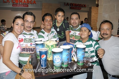 14092011 , Érick, Édgar, Andy, Cristian, Julio y Manuel.