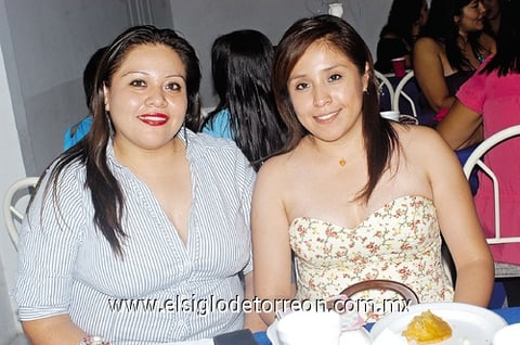17092011  Ceniceros, Julieta Machado y Diana González.