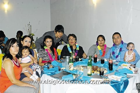 19092011 , Celia, Minerva, Montse, Amin, Caty, Ángeles, Job y Betsy.