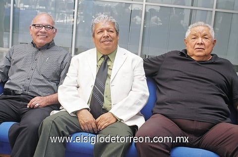 19092011  Cabral, José Luis Hernández y Javier Prado.
