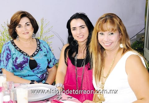 22092011  Mónica y Ana María.