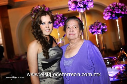 23092011  Ileana y doña Esther Suárez.