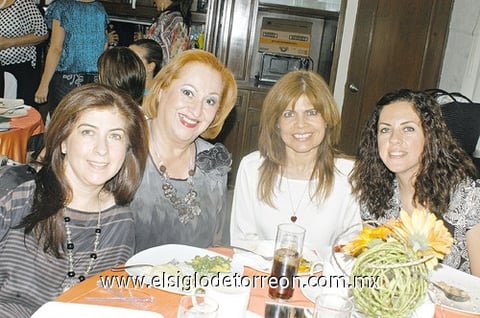 26092011 , Margarita, Monis, Liz e Irma, del Club de Jardinería La Rosa.