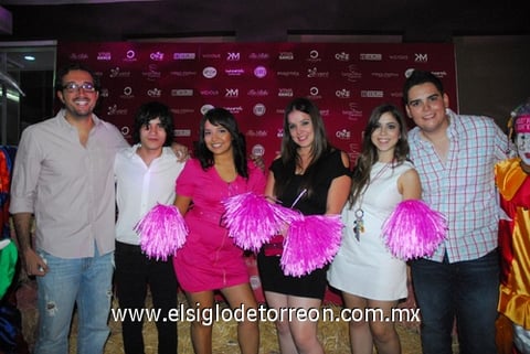 27092011  Méndez, Luis López, Faby Ramos, Ana Portales, Isa Moncholi y Chuy Ramos.
