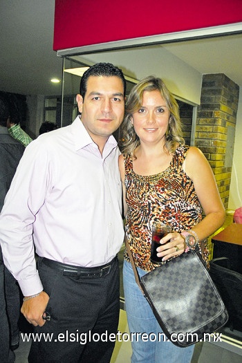 Luis Antonio y Marcela.