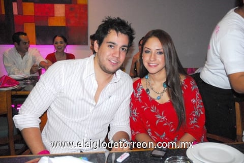Roberto Gallegos y Ayla Piñera.