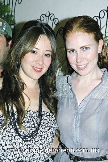 Paulina Velasco y Marlene Gidi.