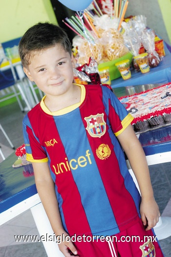 Eduardo Moreno Hernández.