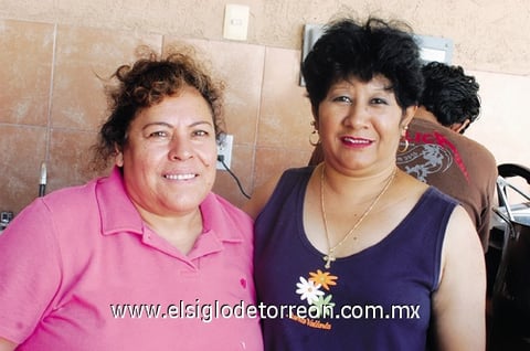 02102011  y Lety.