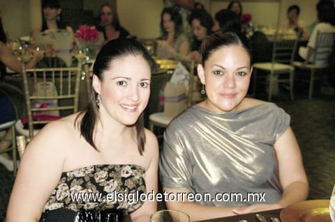 09102011  y Cristy.