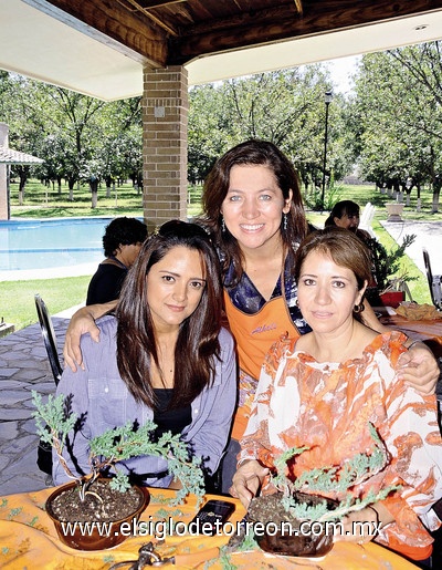 10102011 , Susy y Paty.