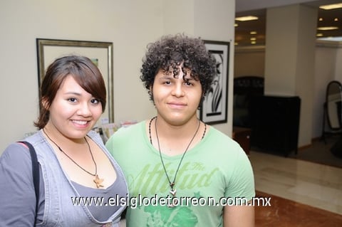 15102011 del Refugio y Rafael.