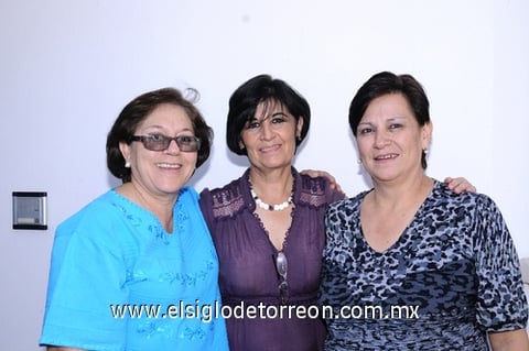 17102011 , Martha y Cristina.