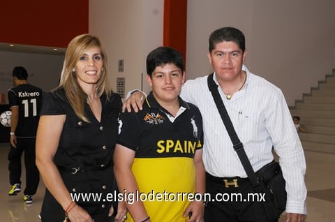 17102011 de Soto, Billy José Soto y José Ángel Soto.