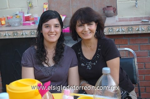 18102011 y Lourdes Daniela.