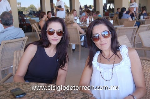 24102011  del Carmen, Gabriela y Margarita.