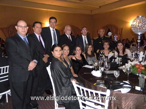 03112011 Rodríguez e Isela Miranda.