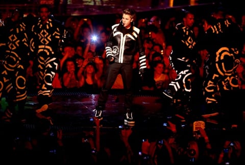 Justin Bieber fue parte del reparto musical de los EMA 2011.