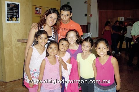 06112011 de Villarreal y Tania Villarreal.