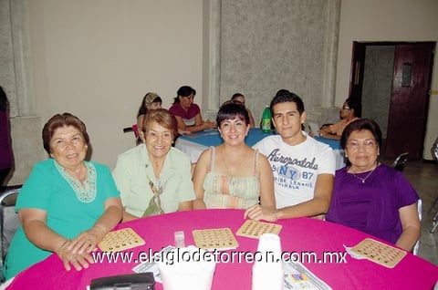 06112011 , Juana, Lolis, José Luis y Dolores.