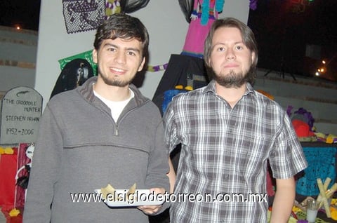 09112011  y Apolo.
