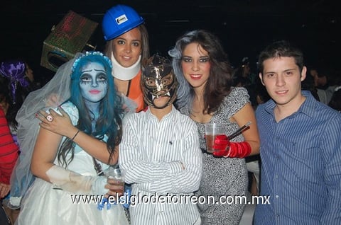 09112011  Durán, Daniela Licera, Alemy López, Abraham Moreno y Edy Morales.