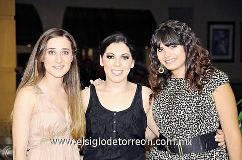 Mariana, Pamela y Laura.