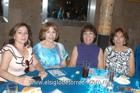 15112011 , Elsa, Magdalena y Mercedes.