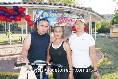 18112011 , Liz, Pinky y Norma.