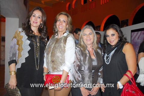 Liliana, Roxana, Karla y Lizeth.