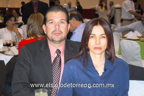 Edy y Lucy Gama.