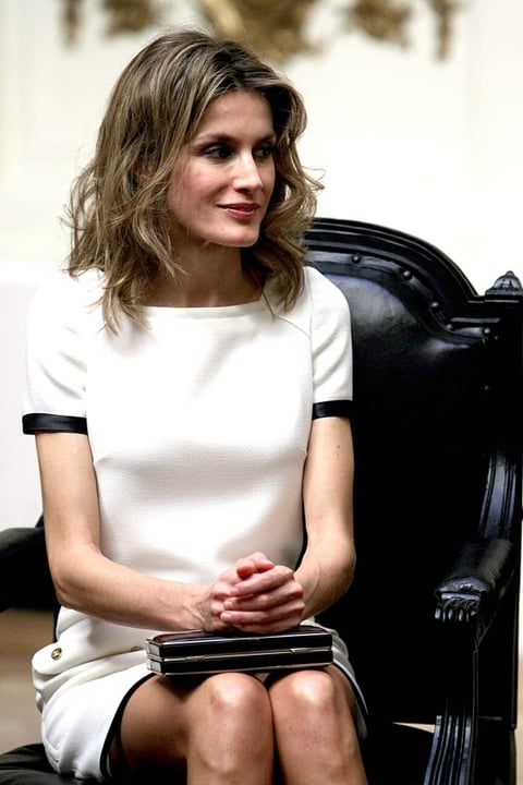 Anteriormente la revista Elle Francia, publicó un artículo en el que se preguntaba: '¿Ha vuelto el viejo demonio de Letizia, la anorexia?'.