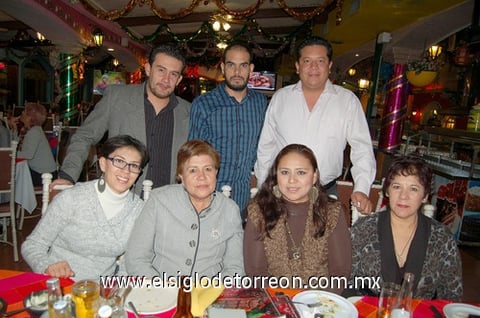 30112011 ANTONIO , Javier, Juan Pablo, Diana, Alejandrina, Susana y Rebeca.