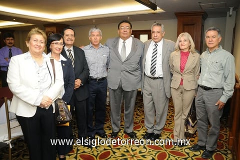 29112011 ROSA  Elia San Miguel, Cony Zorrilla, Jesús Antonio Durán, Ferdinando Ramos, José Luis Milán, Rodolfo Silva, María Luz Sifuentes y Alberto González.