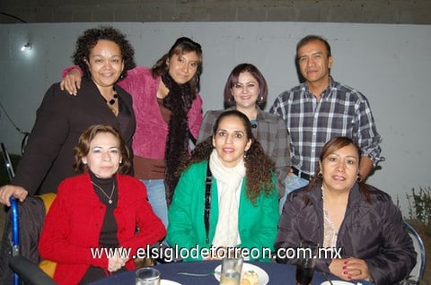 01122011 ROSY,  Cynthia, Aracely, Fernando, Ariadne, Magdalena y Georgina.