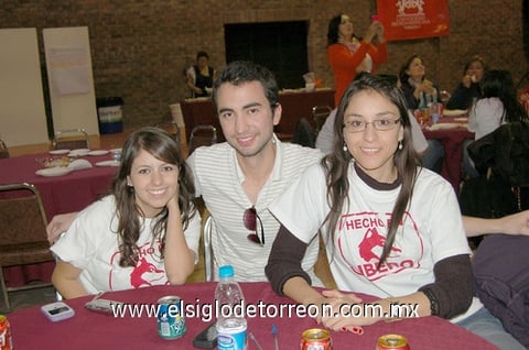 06122011 CARLOS  Guerrero, Ginna Reyes, Dany Román y Lizz Treviño.