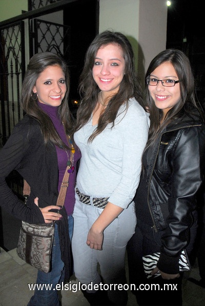05122011 KATY , Cecy y Mayra.