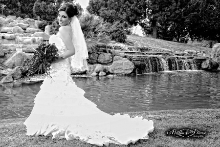 Srita. Mary Carmen Valdez Córdova unió su vida en matrimonio a la del Sr. Mario Alberto Robles Castillo.

Aldaba & Diane Fotografía