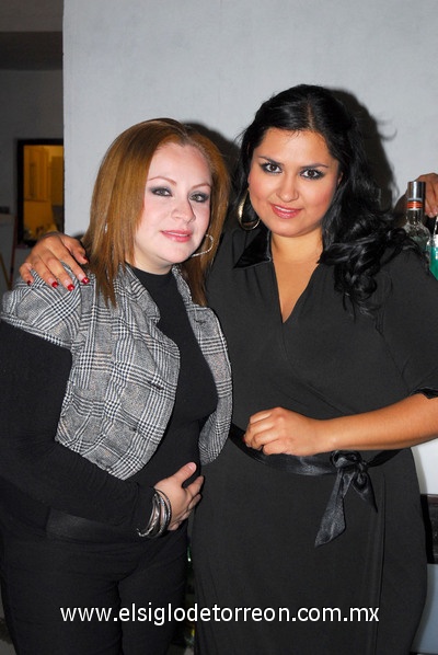 10122011 CLAUDETTE  y Alejandra.