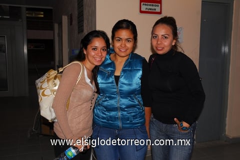 10122011 DALIA , Karina y Nancy.
