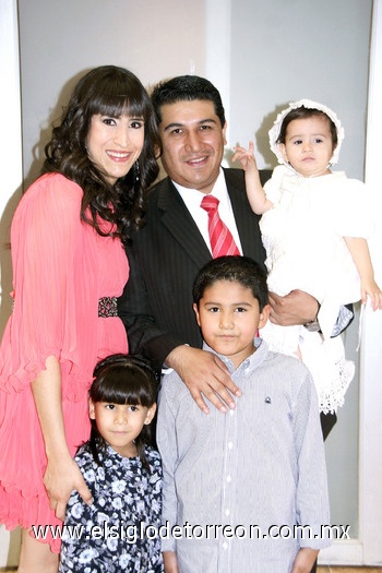 Lorena, Luis, Valeria, Sofía y Rodrigo.