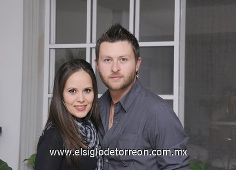 Cynthia y José Antonio Borbolla.
